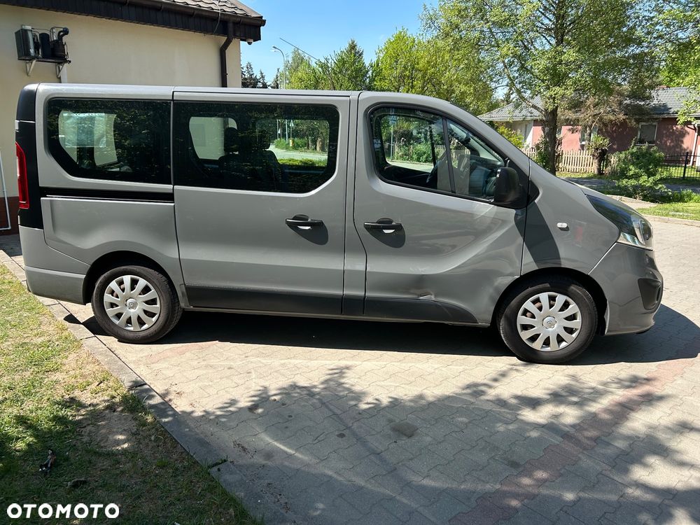 Opel Vivaro L1H1 2.7t Essentia - 7