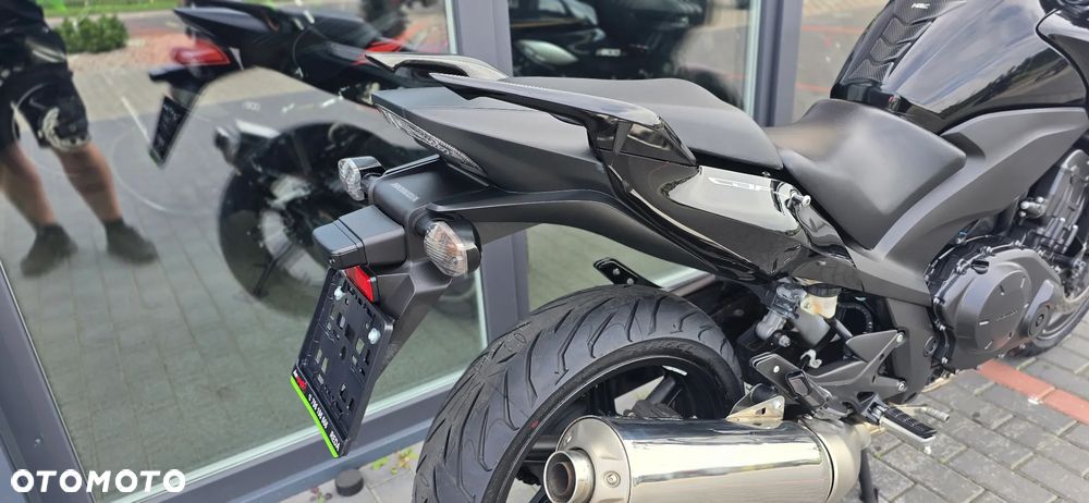 Honda CBF - 17