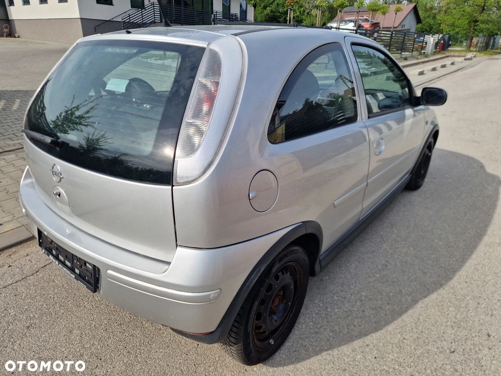 Opel Corsa - 3