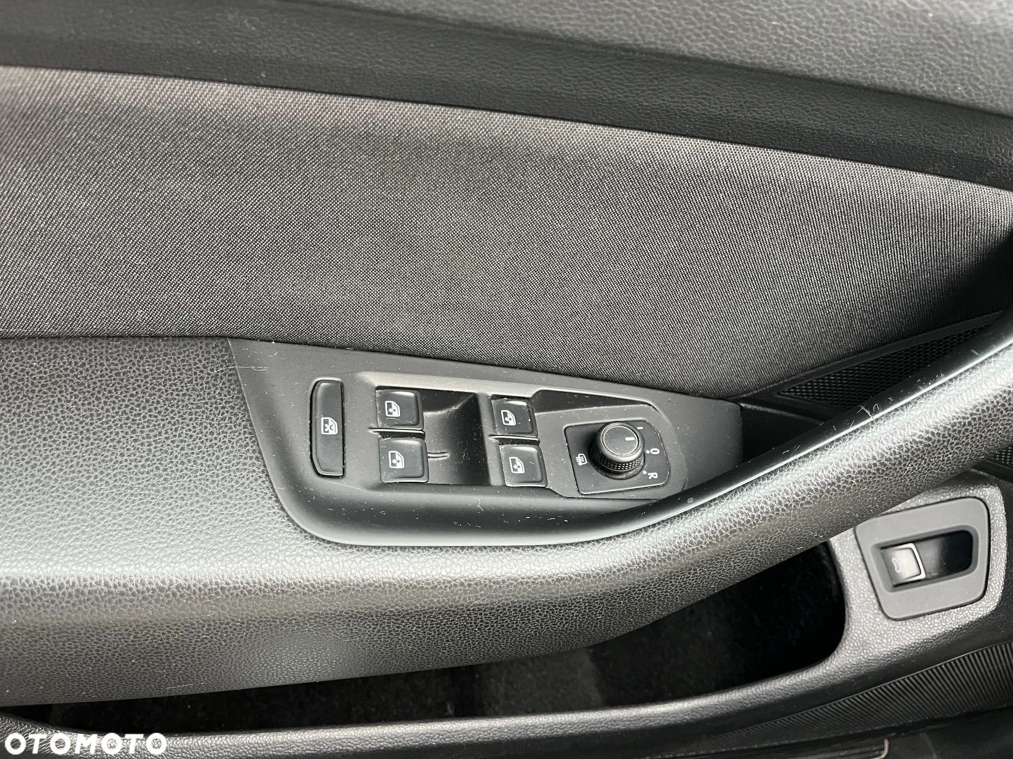 Volkswagen Passat 2.0 TDI BMT Comfortline DSG - 17
