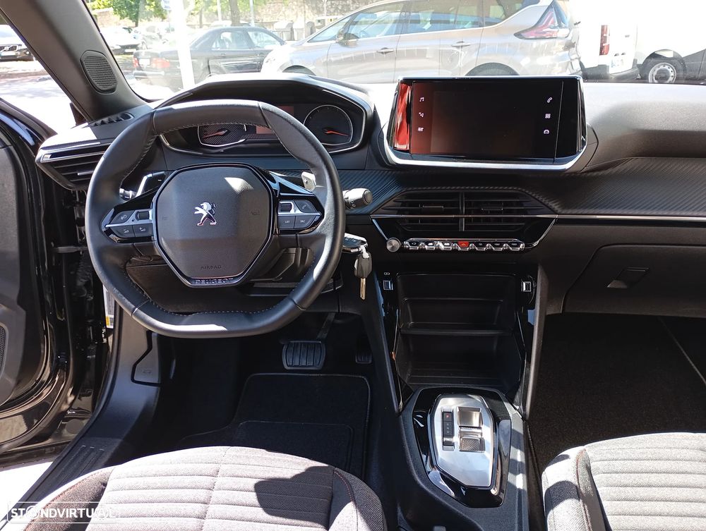 Peugeot 2008 PureTech 130 EAT8 Active Pack - 7