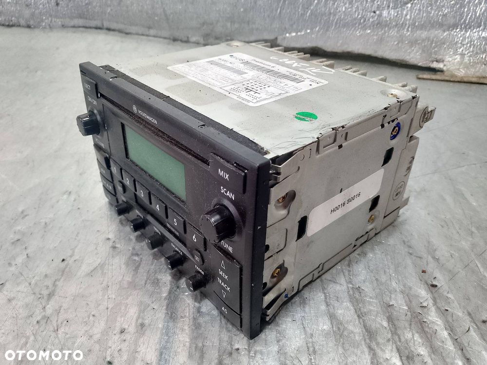 RADIO CD VW GOLF IV 3B7035180F  1JM035157N  CQ-JV1068XB - 6