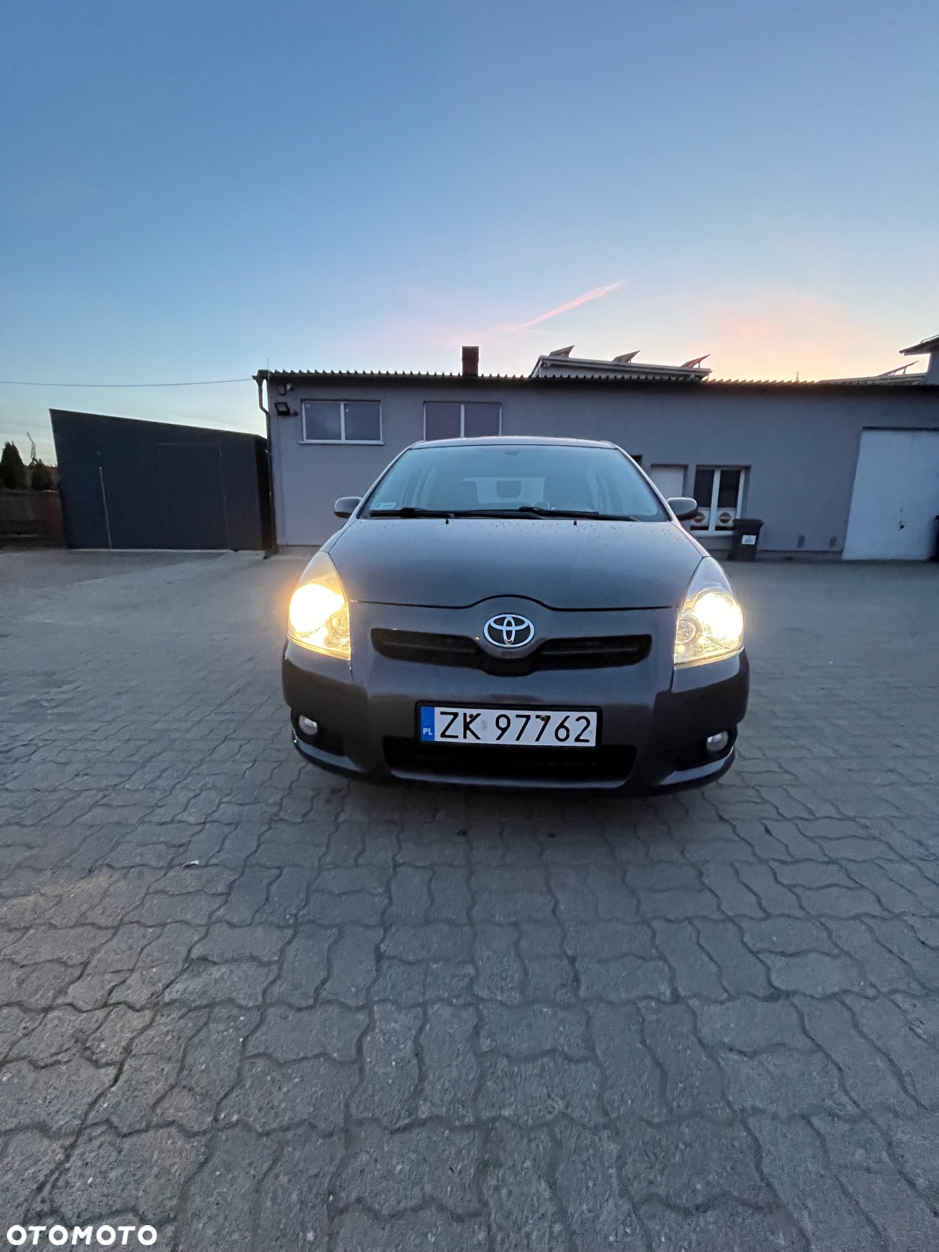 Toyota Corolla Verso 2.2 D-4D Sol + 7os - 9