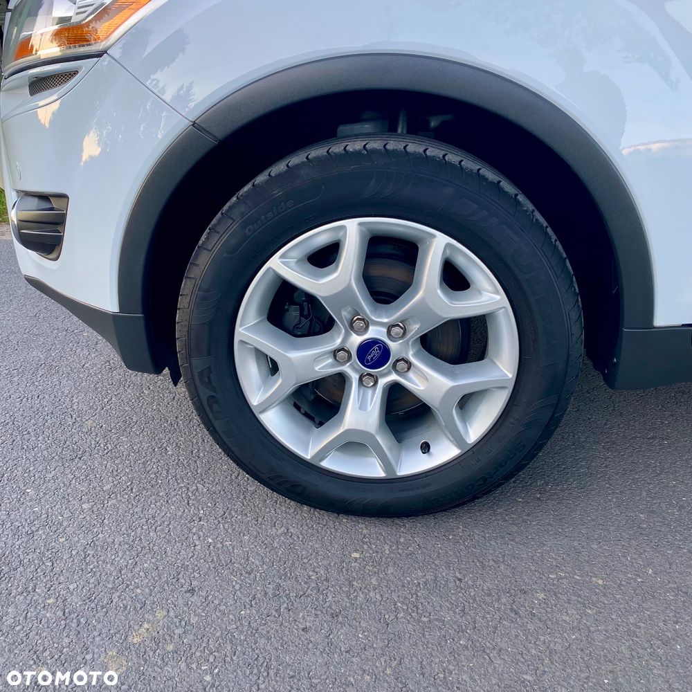 Ford Kuga 2.0 TDCi 2x4 Champions Edition - 37