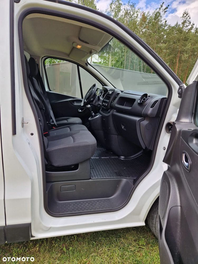 Renault Trafic - 20