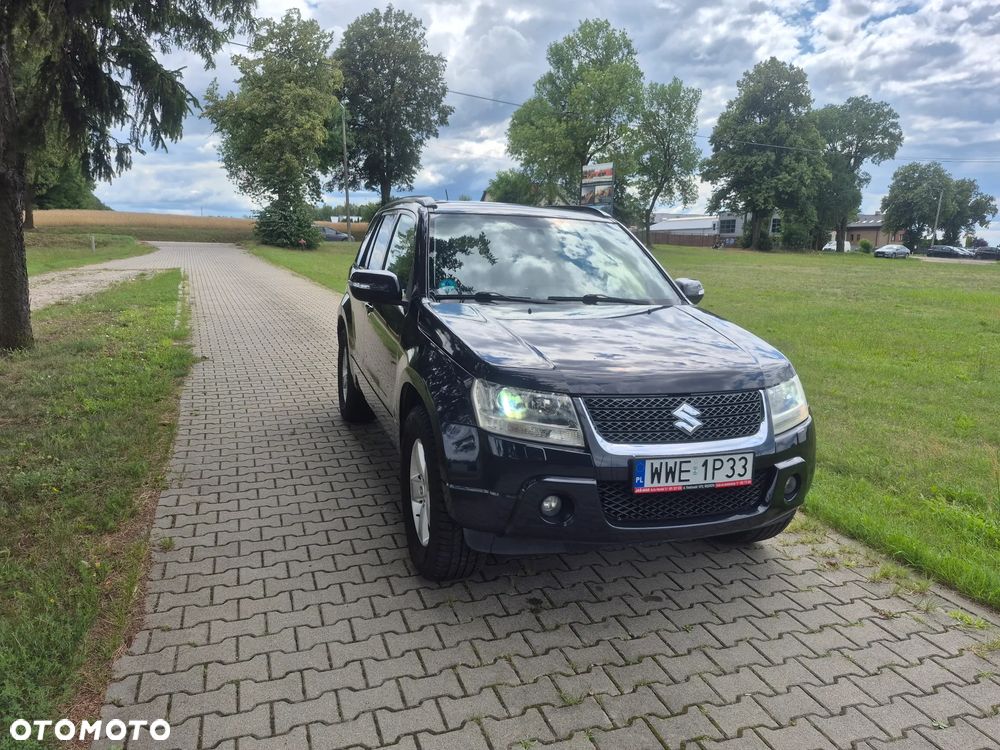 Suzuki Grand Vitara 2.4 De Luxe - 4