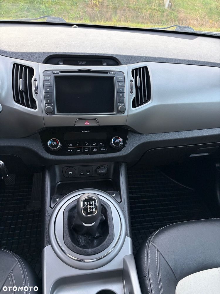 Kia Sportage 1.7 CRDI XL 2WD - 33