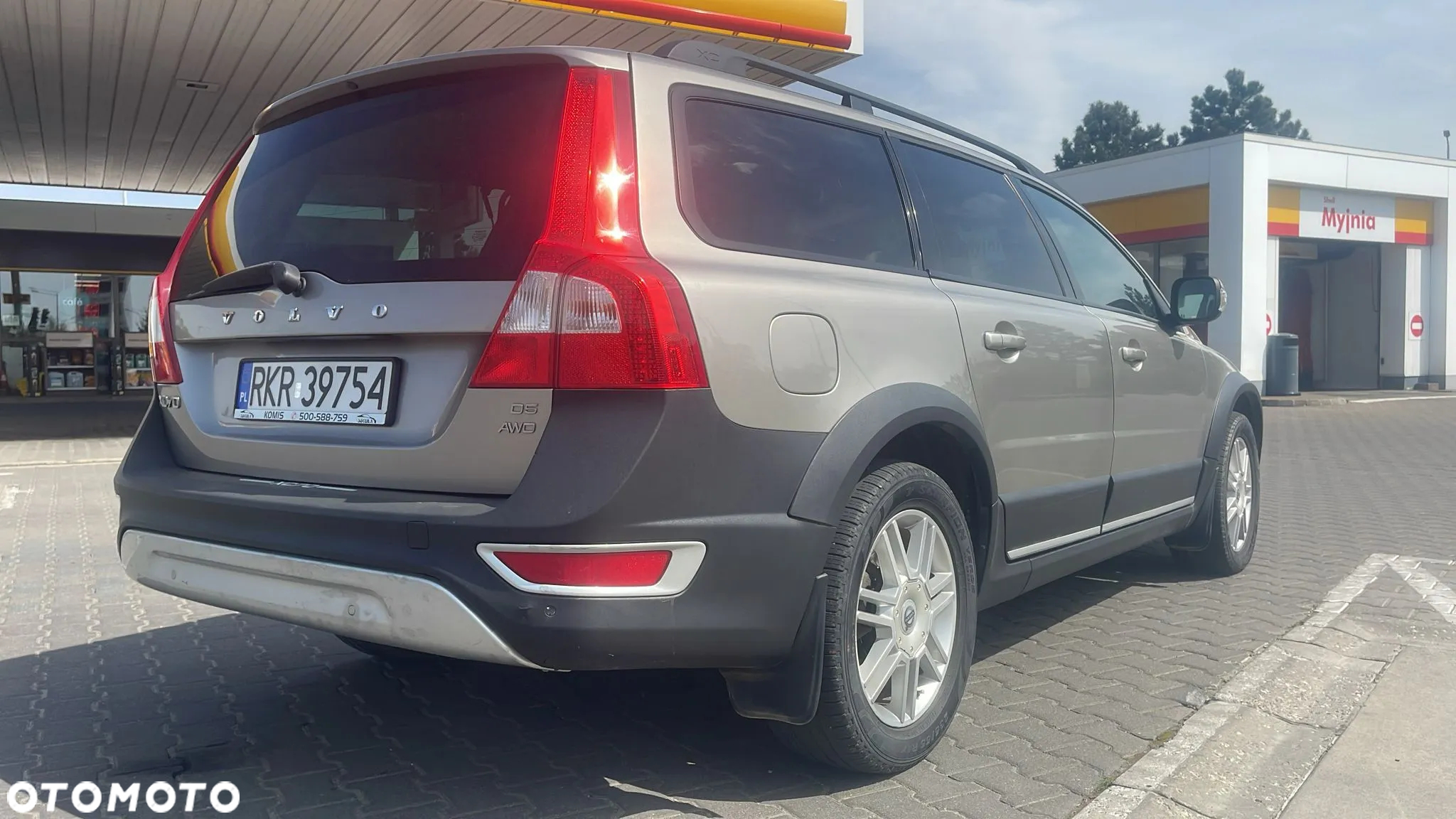 Volvo XC 70 D5 AWD Kinetic - 15
