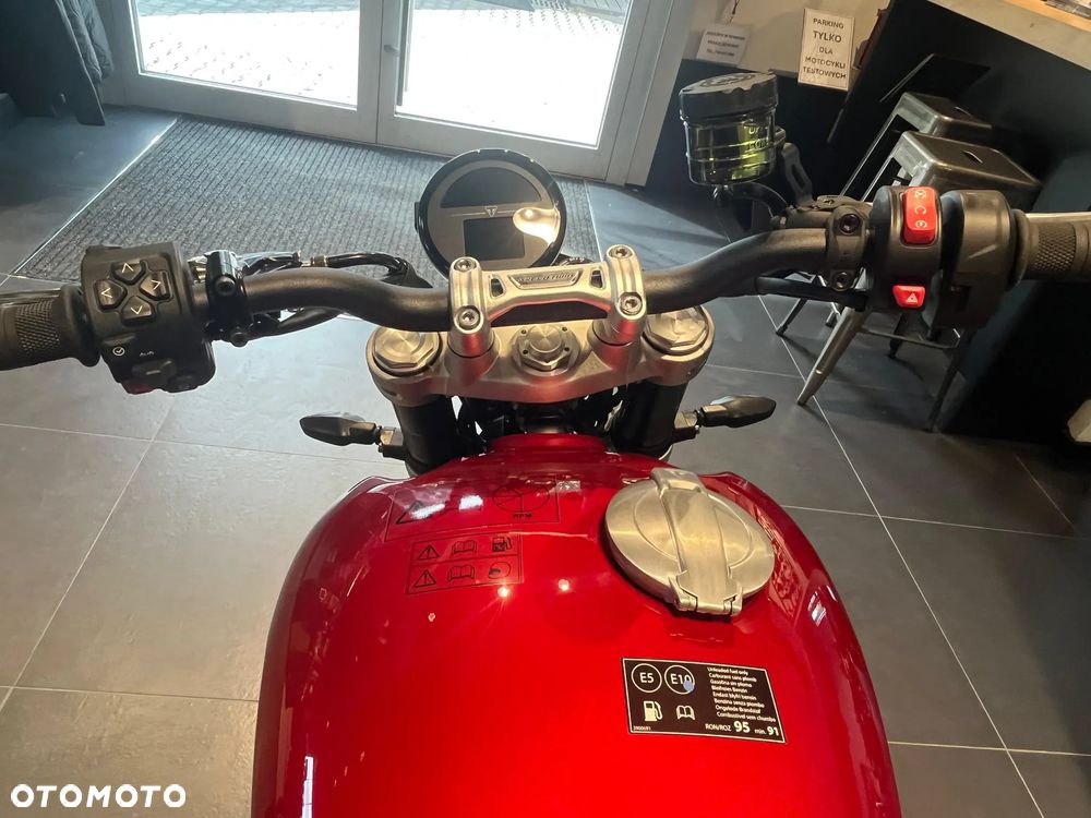 Triumph Speed Twin - 11