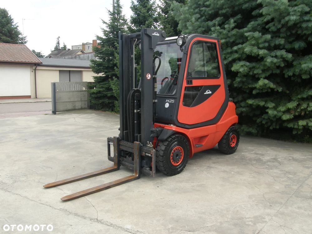 Linde H25T-03 2002rok wolny skok przesuw sprowadzony - 6