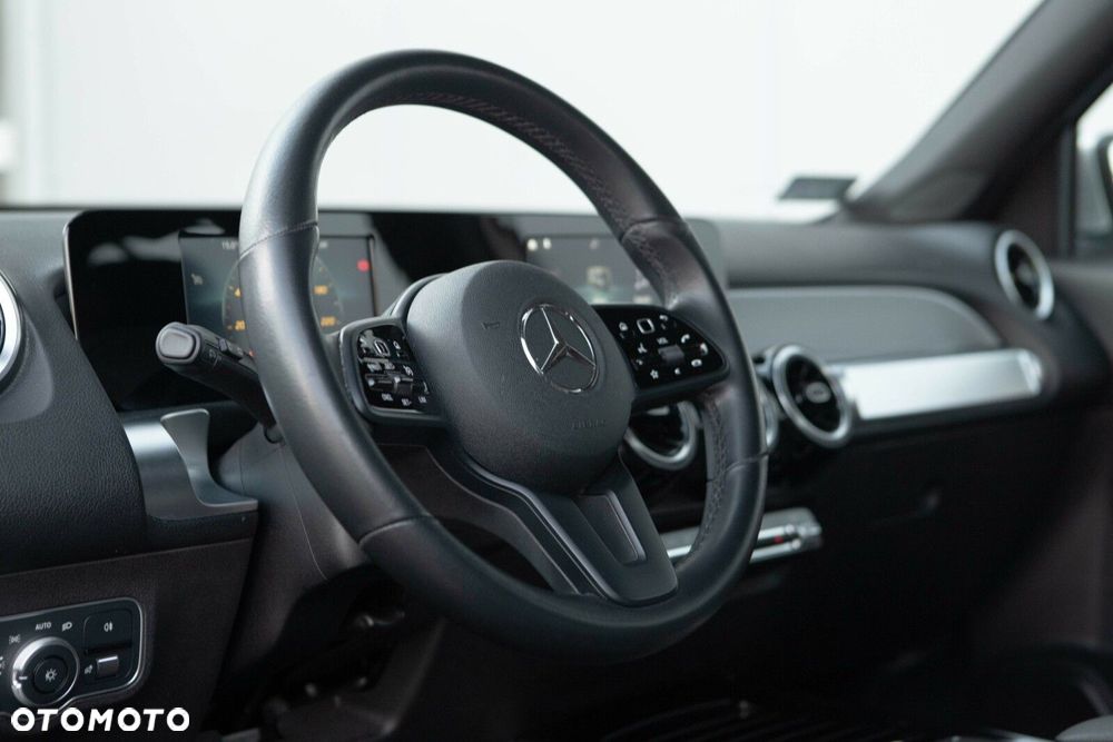 Mercedes-Benz GLB 180 Progressive 7G-DCT - 20