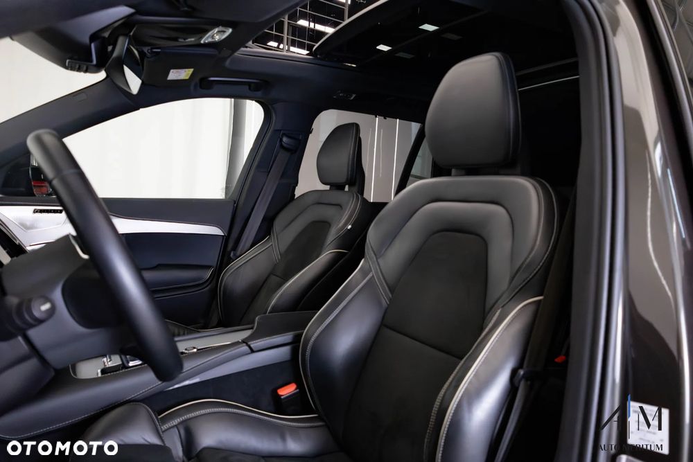 Volvo XC 90 B5 D AWD Ultimate Dark - 14