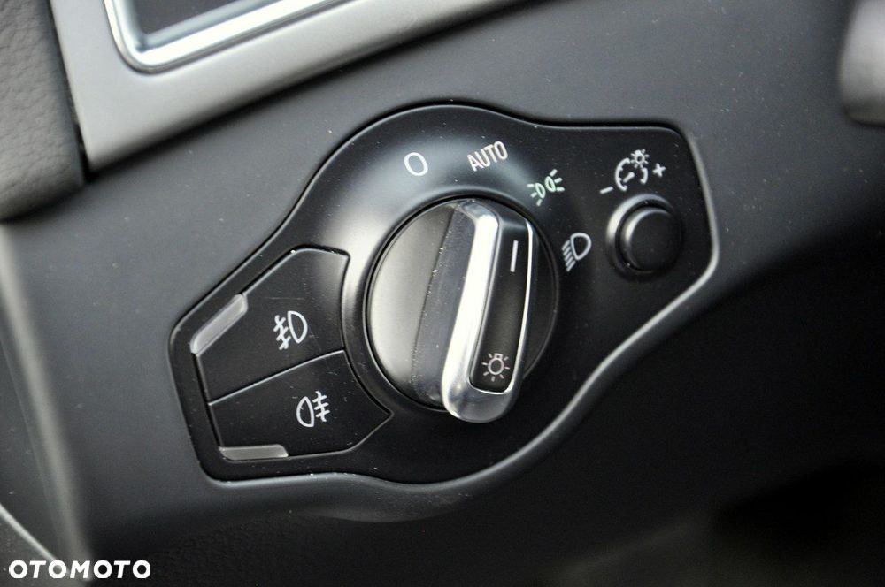 Audi A4 Allroad - 10