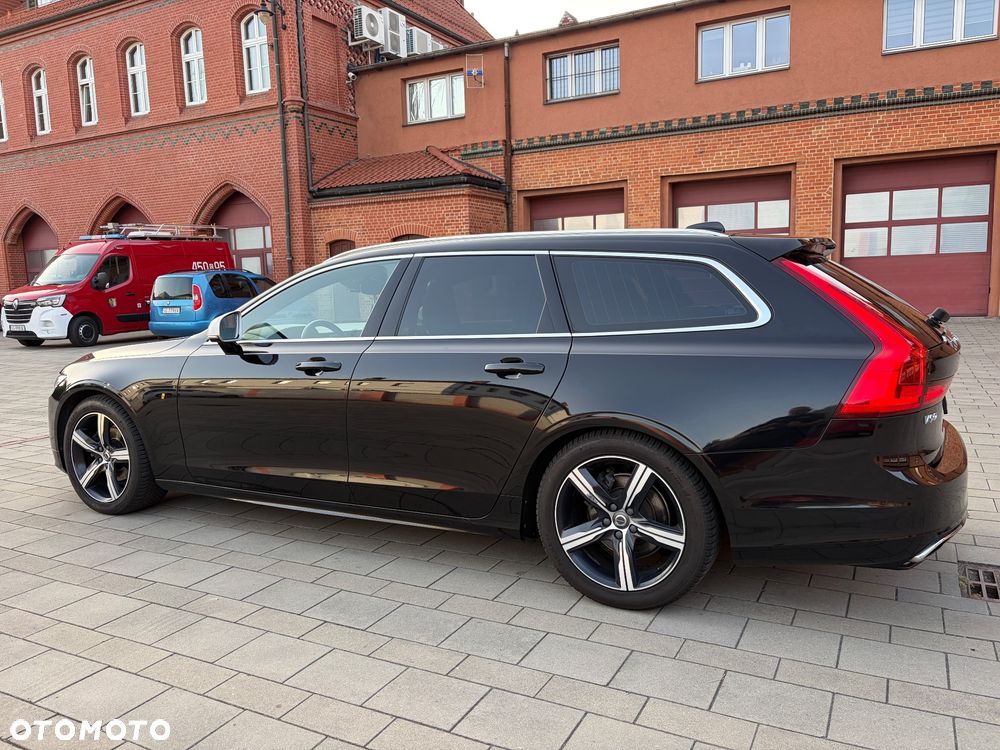 Volvo V90 D3 R-Design - 10