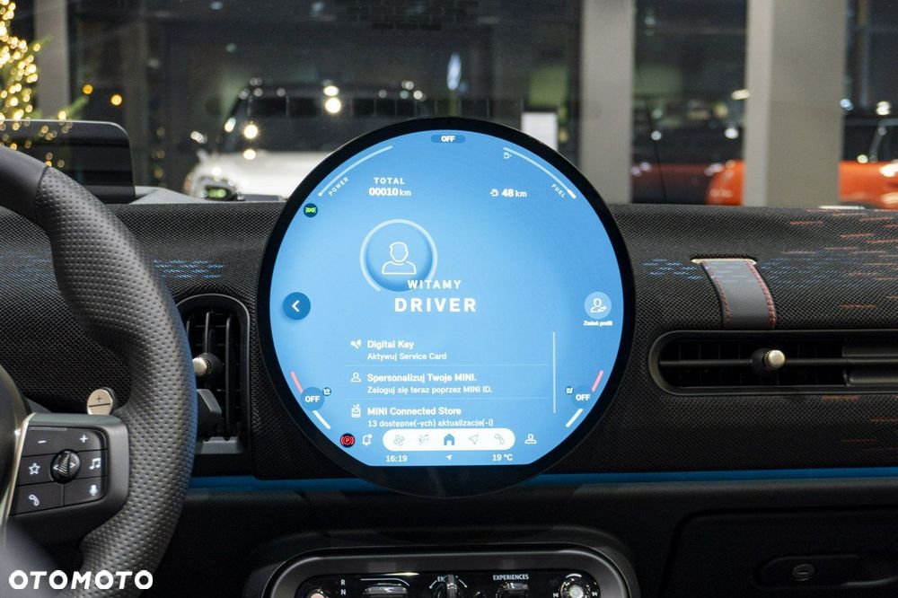 MINI Inny - 32