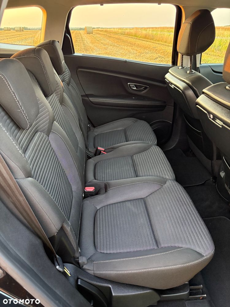 Renault Scenic 1.5 dCi Intens EDC - 6