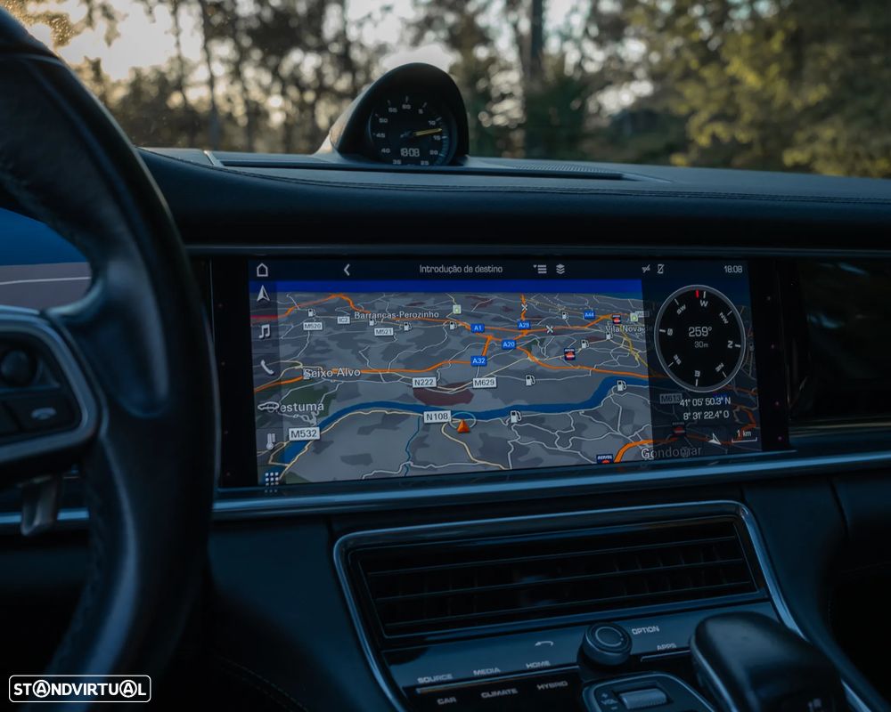 Porsche Panamera 4 E-Hybrid Executive - 12