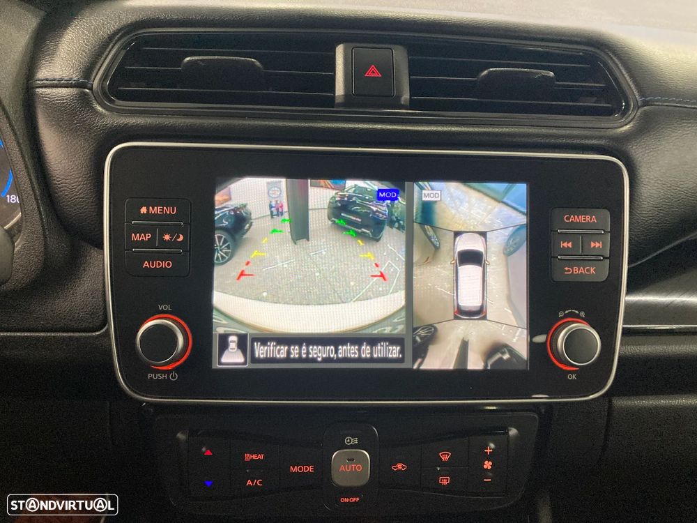 Nissan Leaf 40 kWh N-CONNECTA - 17