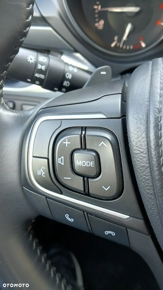 Toyota Avensis 1.8 Business Edition MS - 20