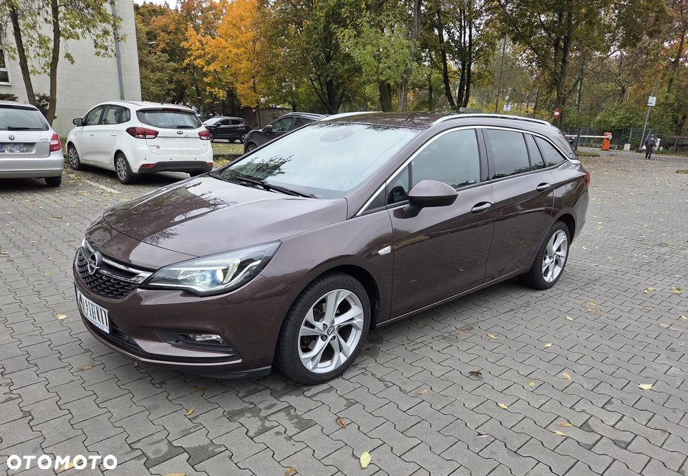 Opel Astra V 1.4 T Elite - 4