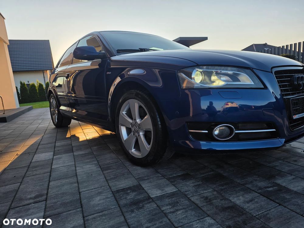 Audi A3 3-drzwiowe 2.0 TDI DPF Attraction - 4