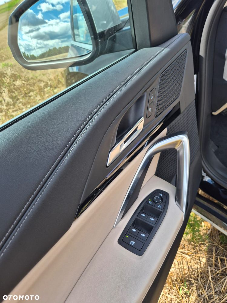 BMW X1 sDrive18d Sport Line - 6