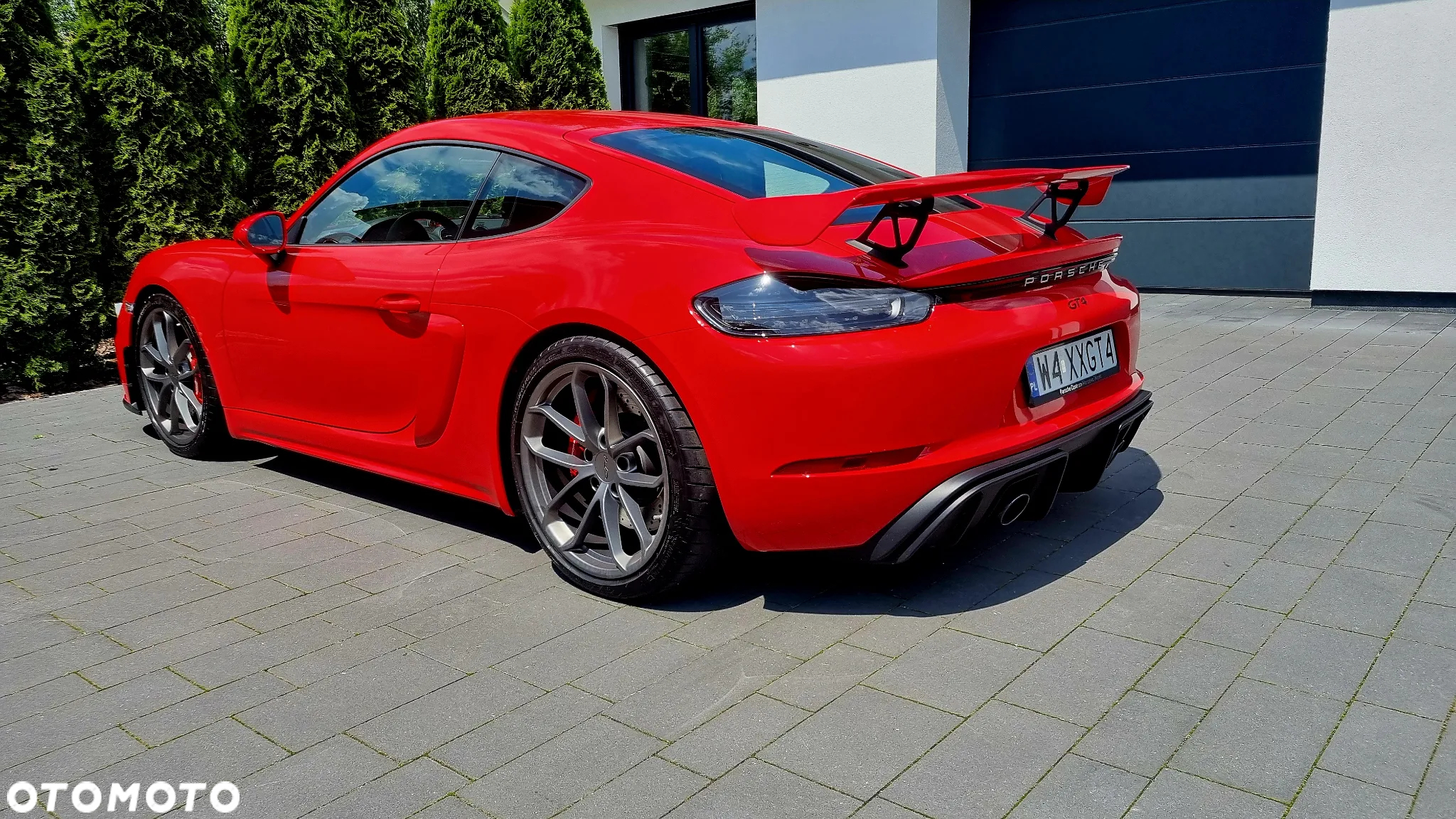 Porsche 718 Cayman GPF GT4 - 11