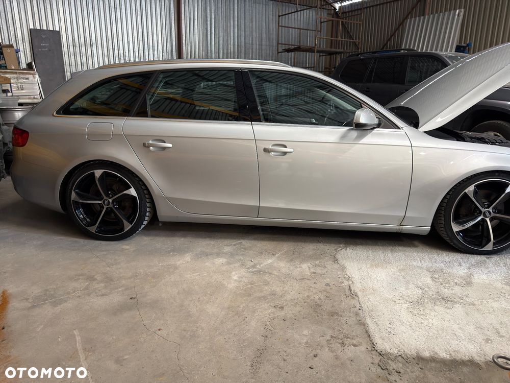 Audi A4 Avant 2.0 TDI Multitronic - 6
