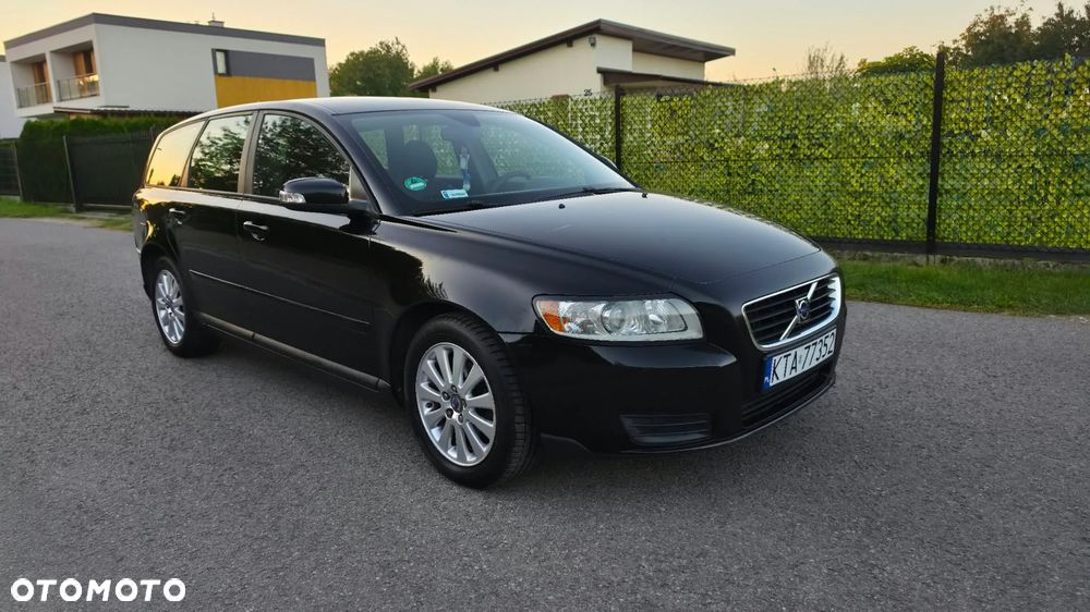 Volvo V50