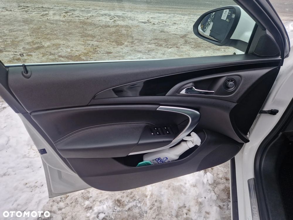 Opel Insignia 2.0 CDTI Cosmo - 9