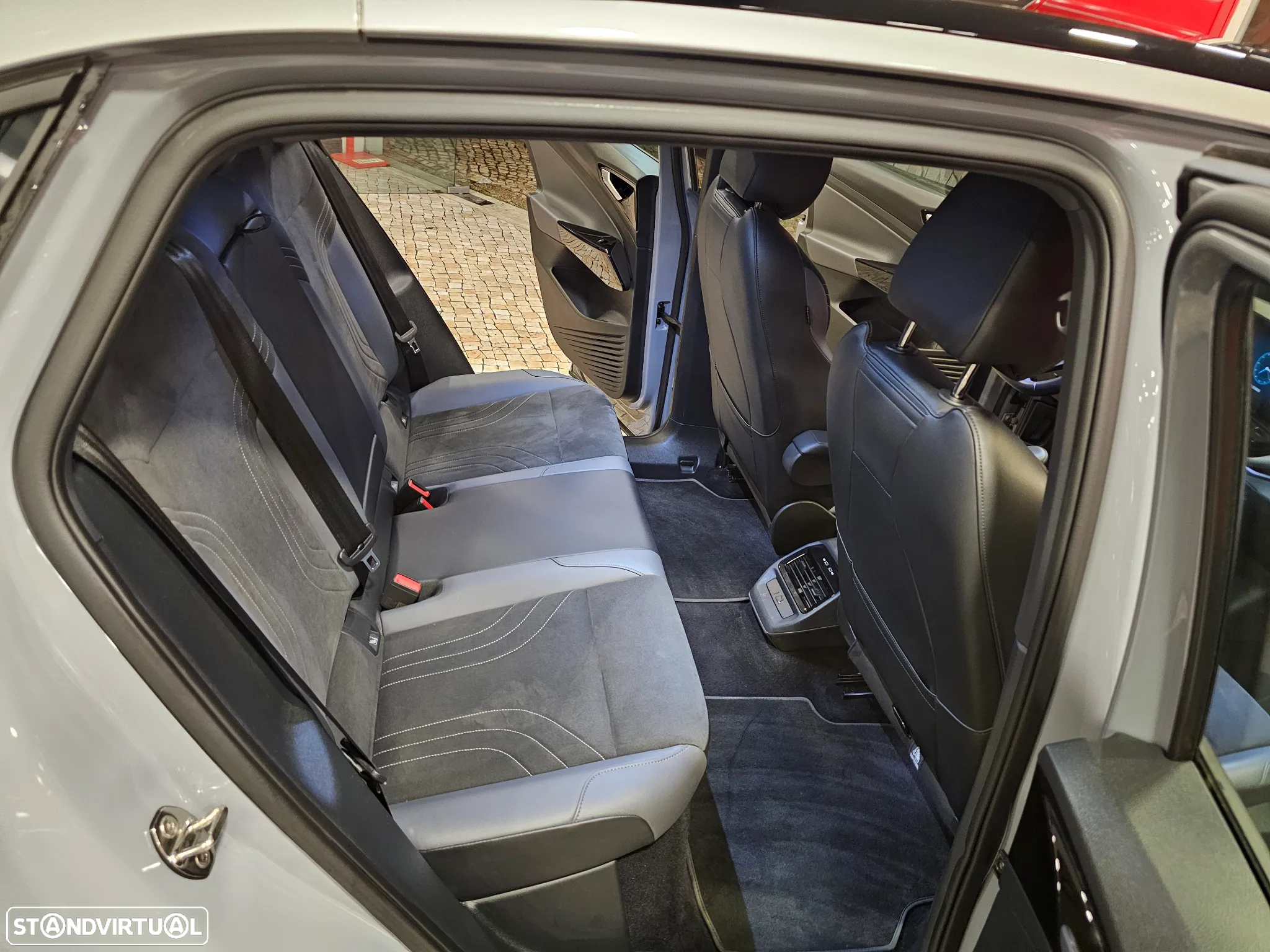 VW ID.5 77 kWh Pro - 9