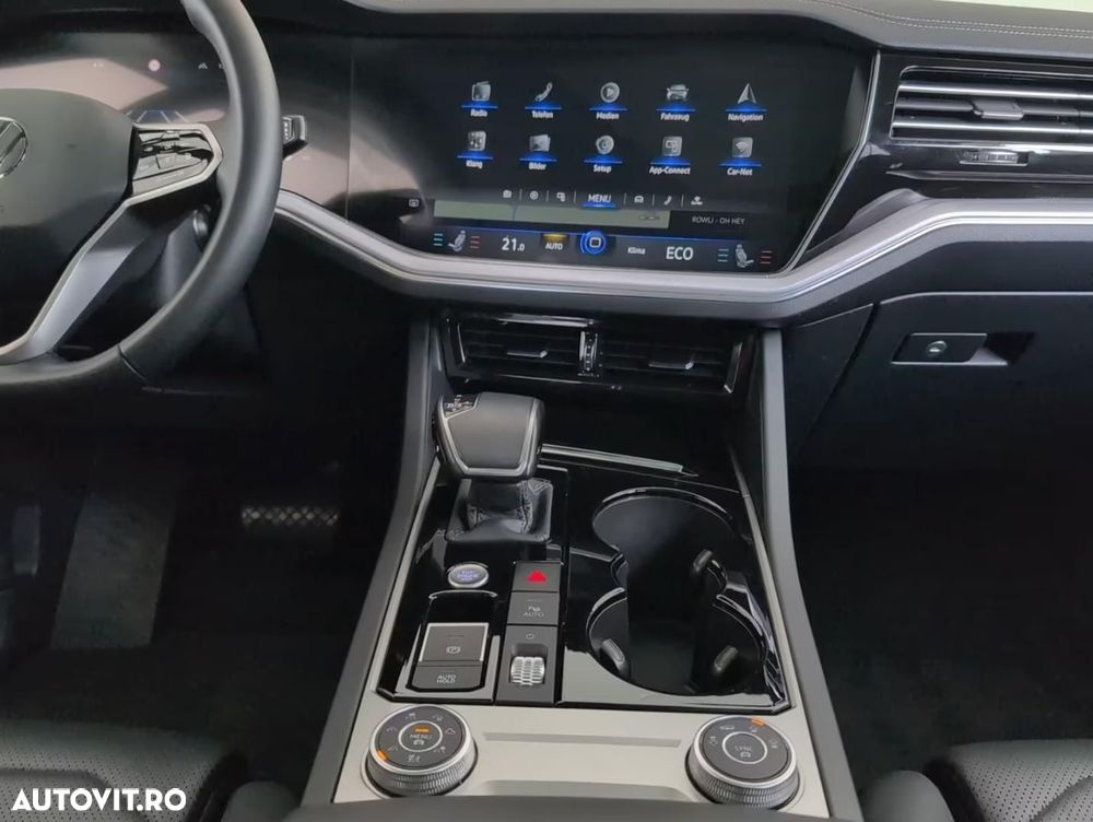 Volkswagen Touareg 3.0 V6 TSI OPF 4Motion Aut. - 32