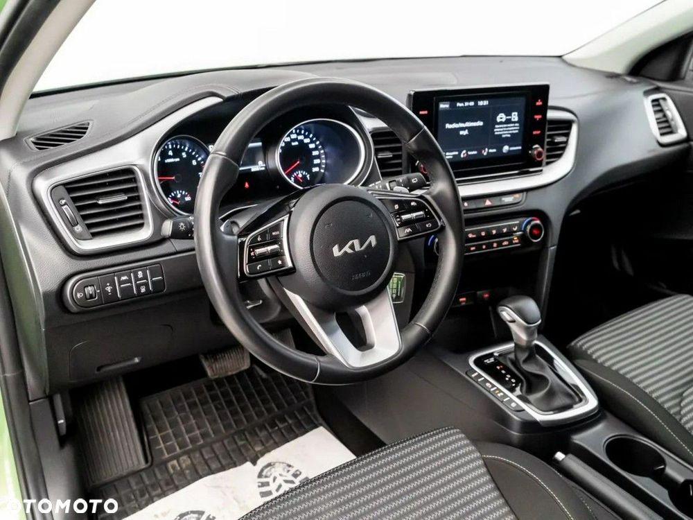Kia XCeed 1.5 T-GDI M DCT - 15