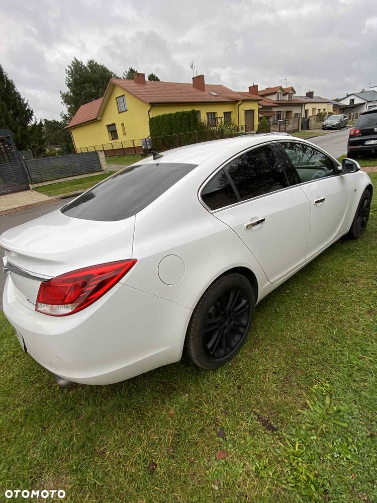 Opel Insignia - 12