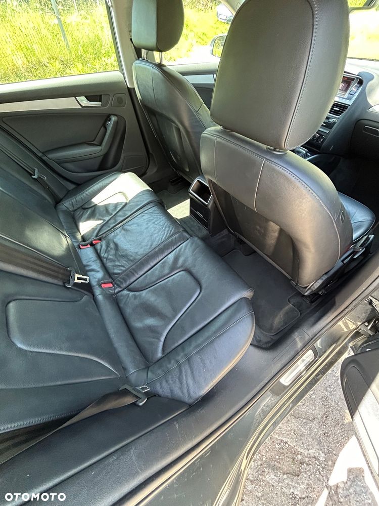 Audi A4 Avant 2.0 TDI DPF Ambiente - 16