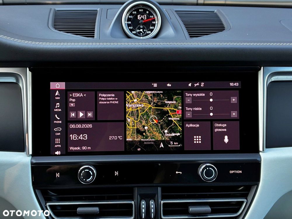 Porsche Macan - 34