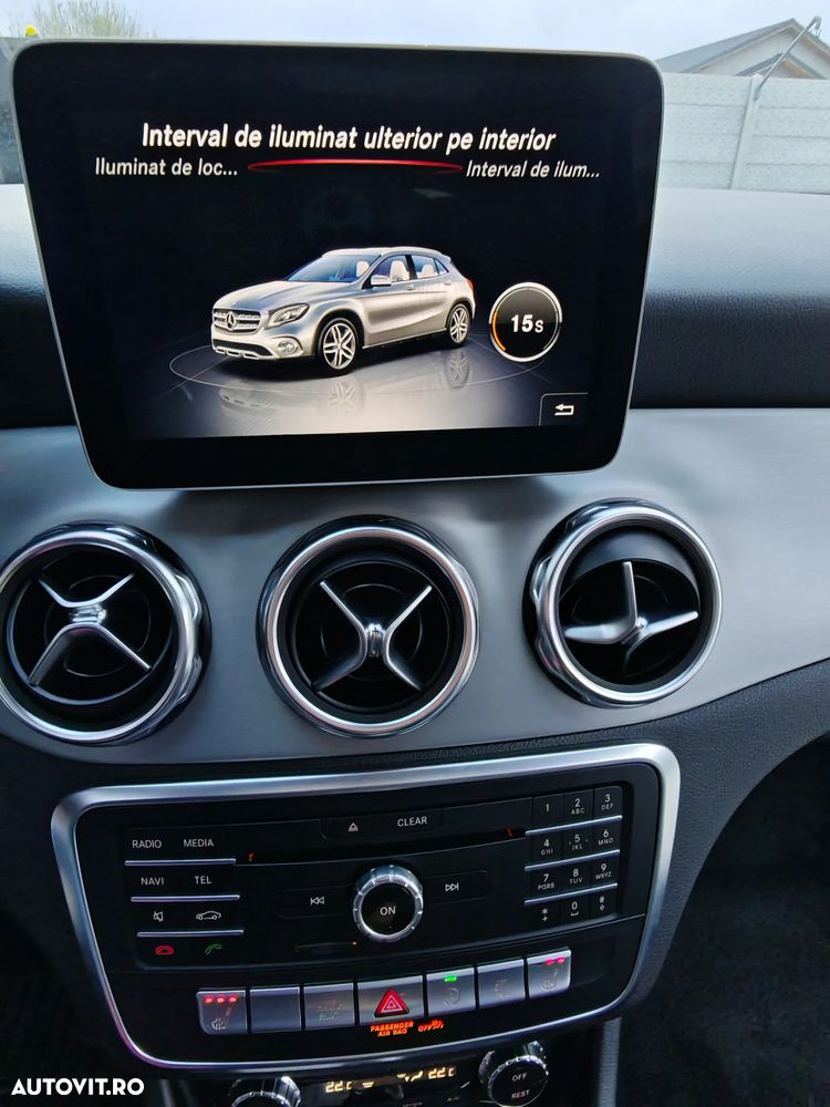 Mercedes-Benz GLA 200 7G-DCT AMG Line - 17