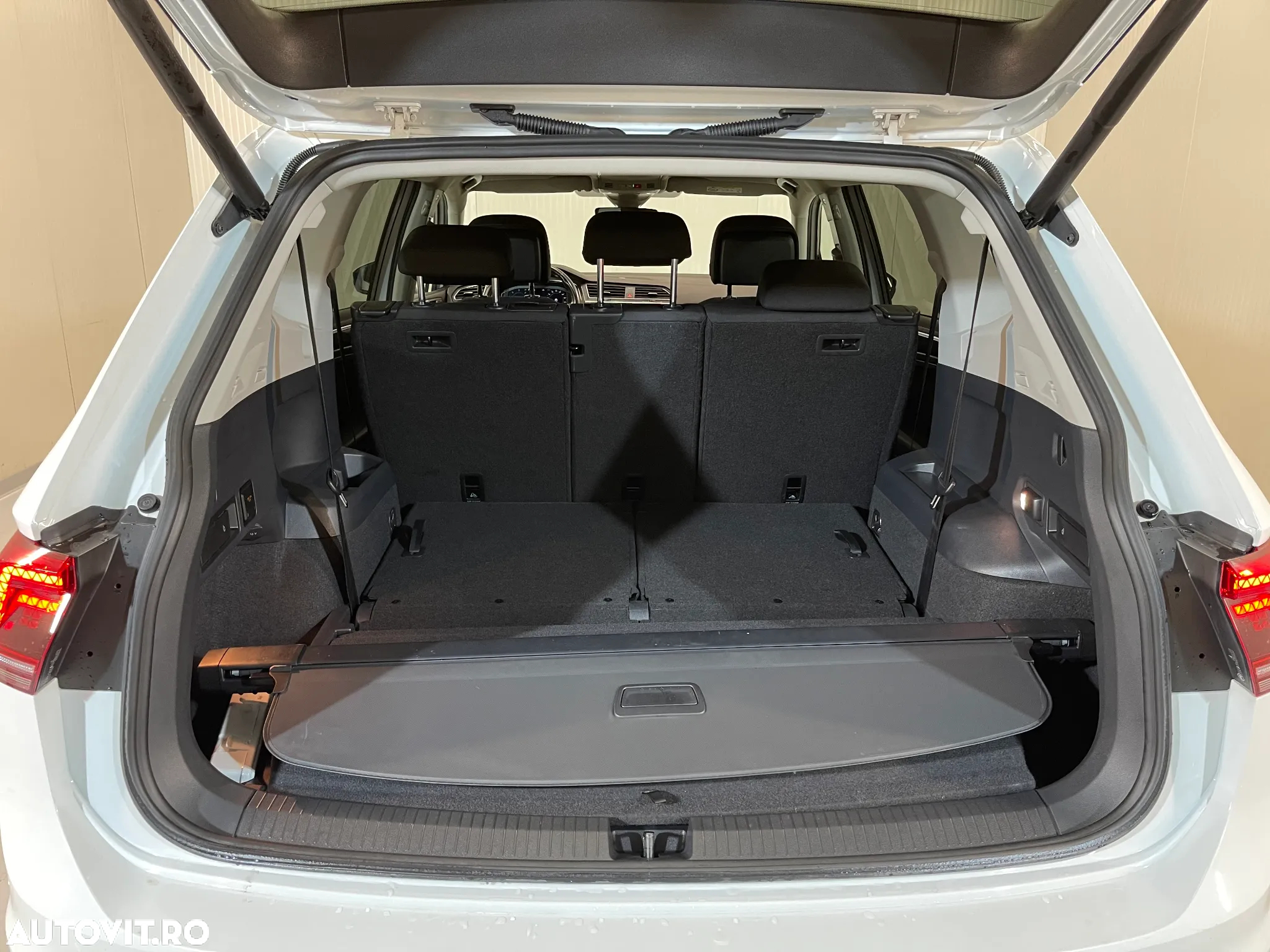 Volkswagen Tiguan 2.0 TDI 4Mot DSG Highline - 13
