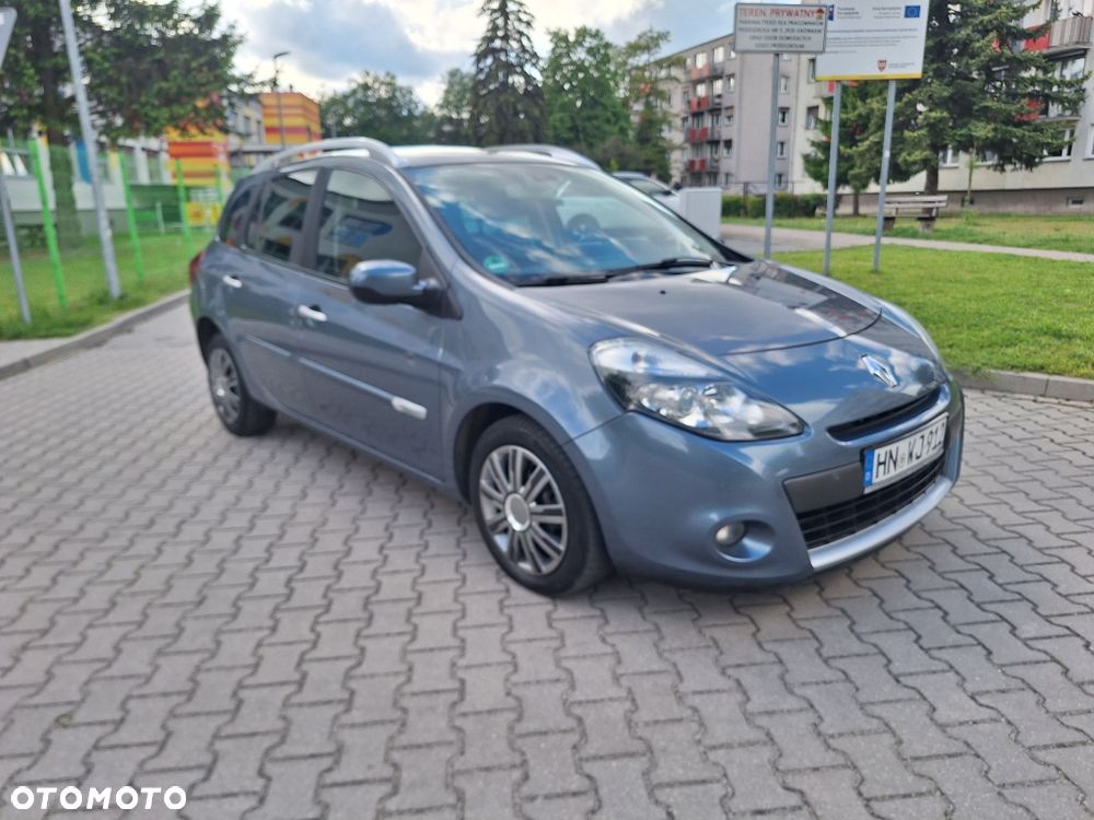 Renault Clio - 2