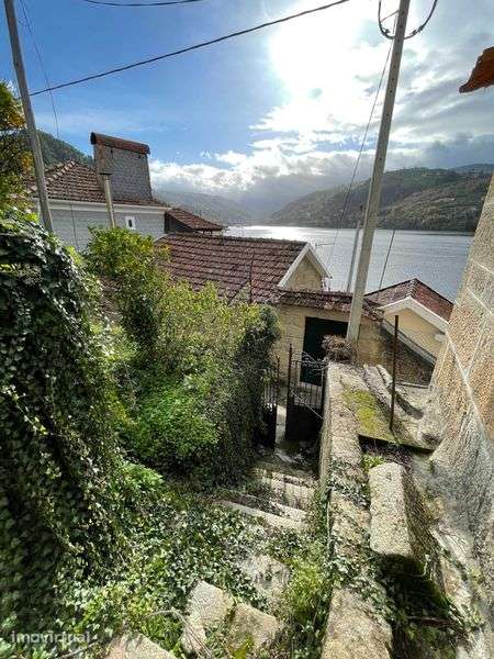 Moradia T3 com Vista Rio Douro | 3-Bedroom House with River Views - Grande imagem: 5/12