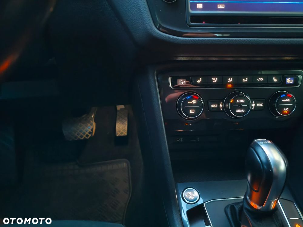 Volkswagen Tiguan 2.0 TSI 4Mot R-Style DSG - 23