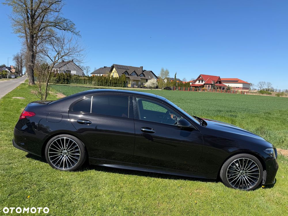 Mercedes-Benz Klasa C 220 d mHEV 4-Matic AMG - 31