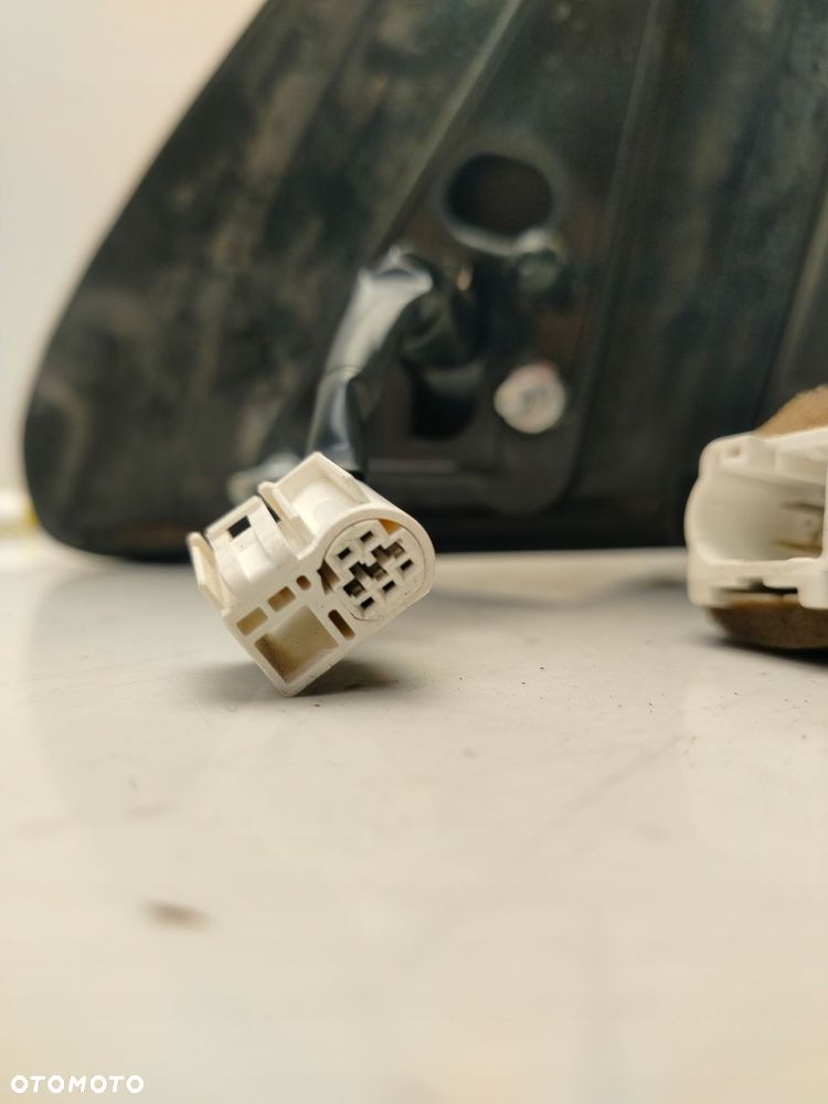 suzuki grand vitara ii 05r- lusterko prawe zewnętrzne z2u 5 pin - 8