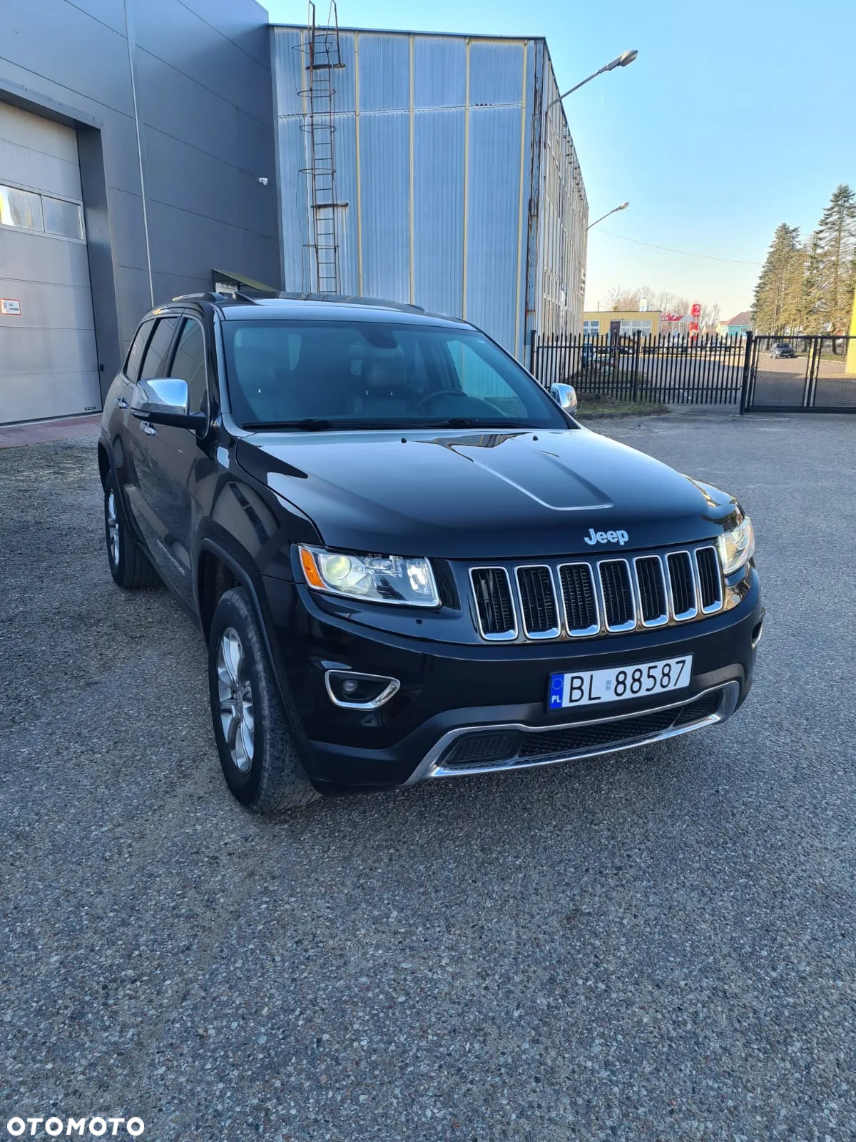 Jeep Grand Cherokee - 2