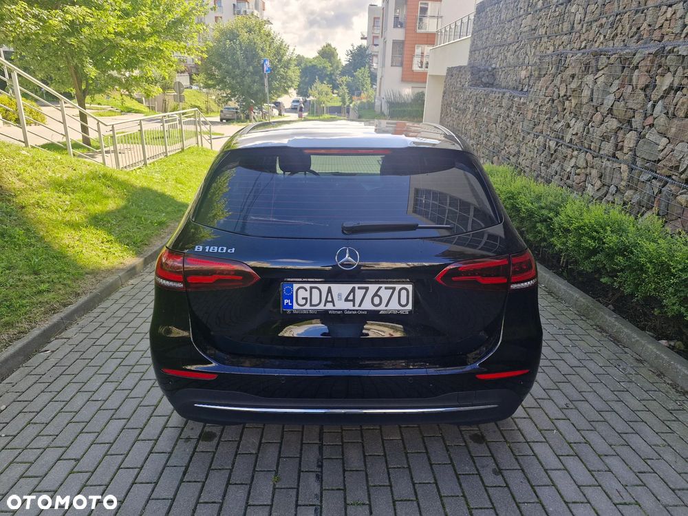 Mercedes-Benz Klasa B 180 d 7G-DCT - 7