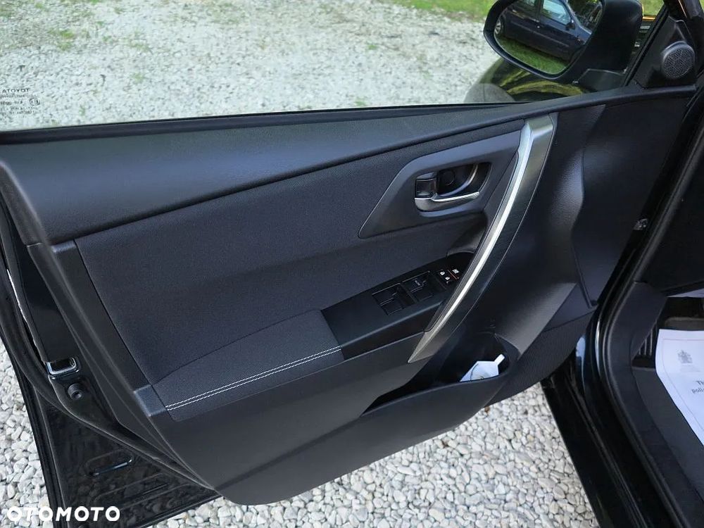 Toyota Auris 1.33 Dual-VVT-i START Edition - 13