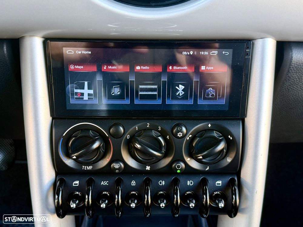 MINI 3 Portas One 1.6 Parklane - 32