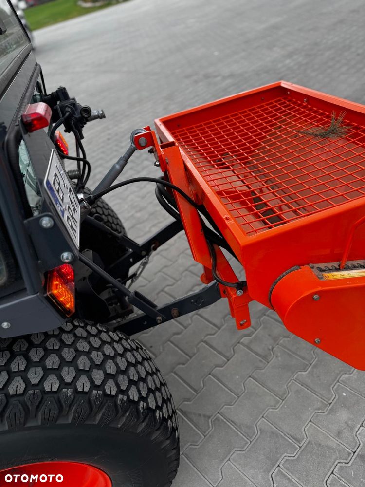 Kubota B2530 - 11