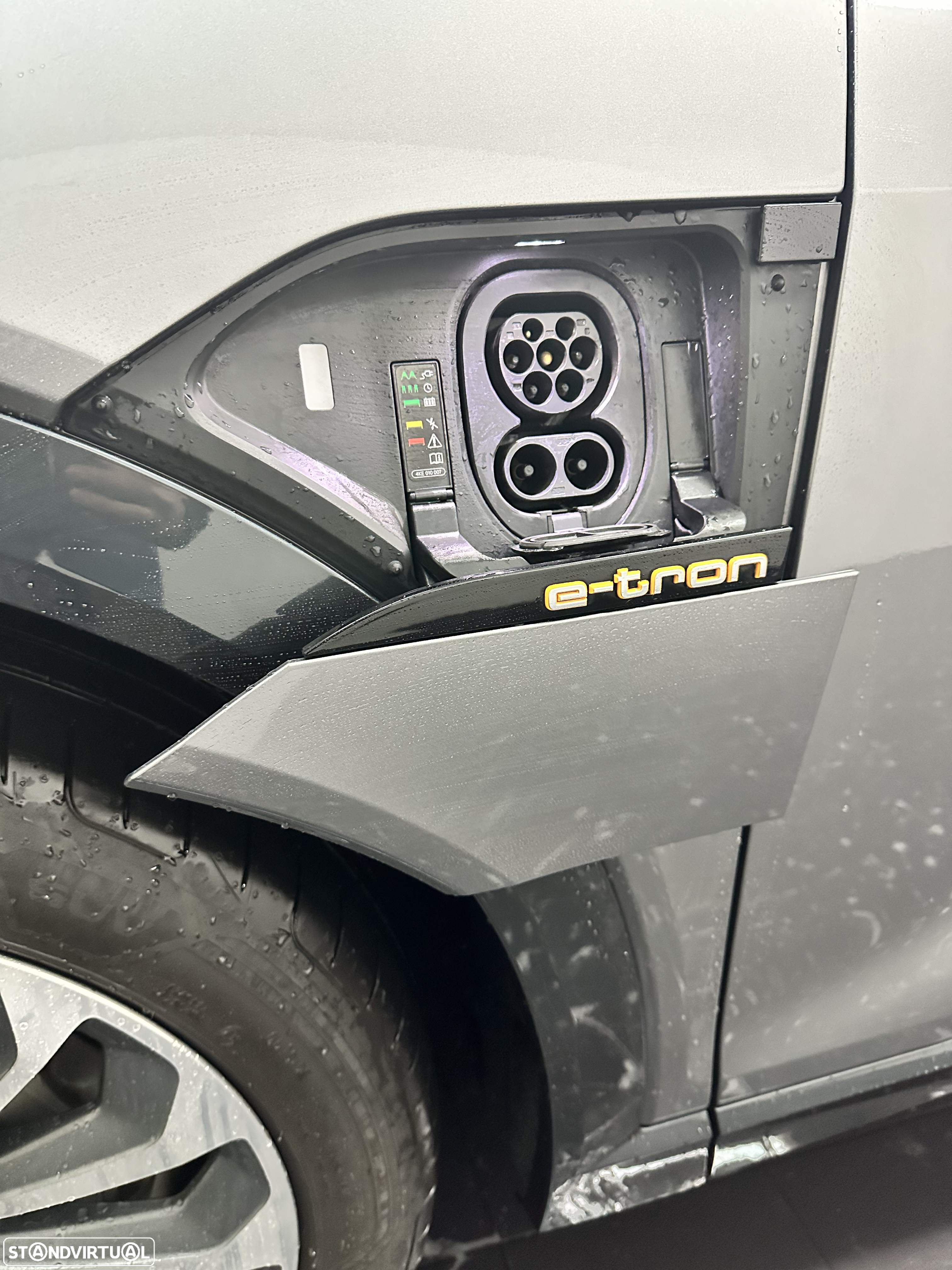 Audi e-tron 55 quattro S line - 18