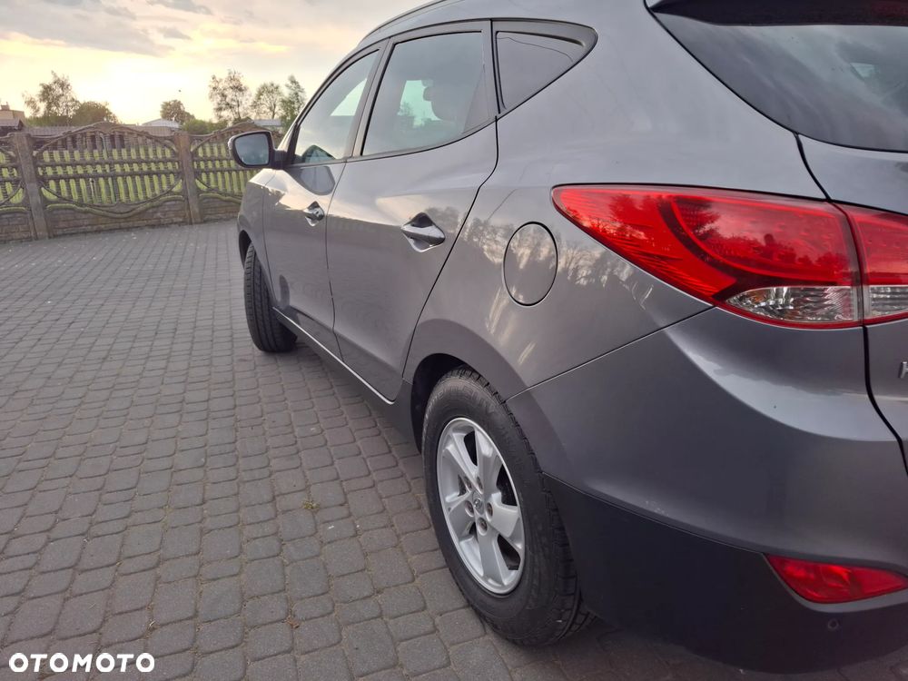 Hyundai ix35 2.0 CRDi 4WD Premium - 6